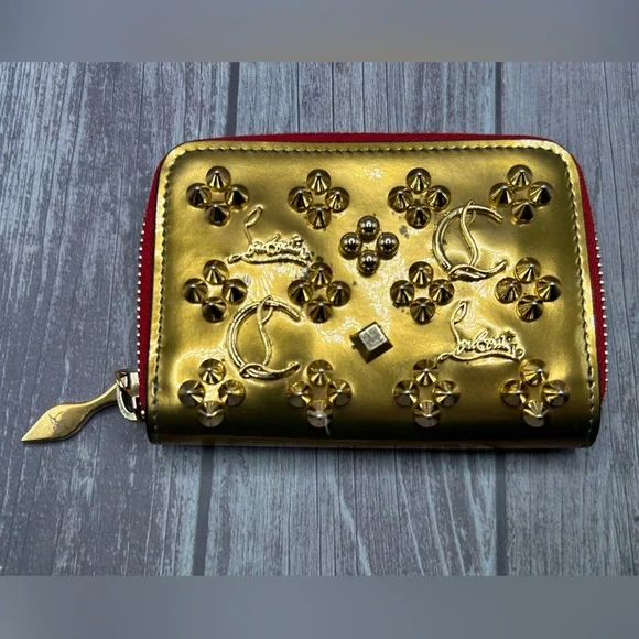 SOLD✨ LOUBOUTIN Gold Studded Logo Zip Compact Wallet Loubinthesky RARE - Picture 3 of 14